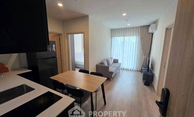 Condo en alquiler de 2 habitaciones en Huai Khwang, Bangkok