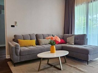 Casa en alquiler de 5 habitaciones en Bang Kapi, Bangkok