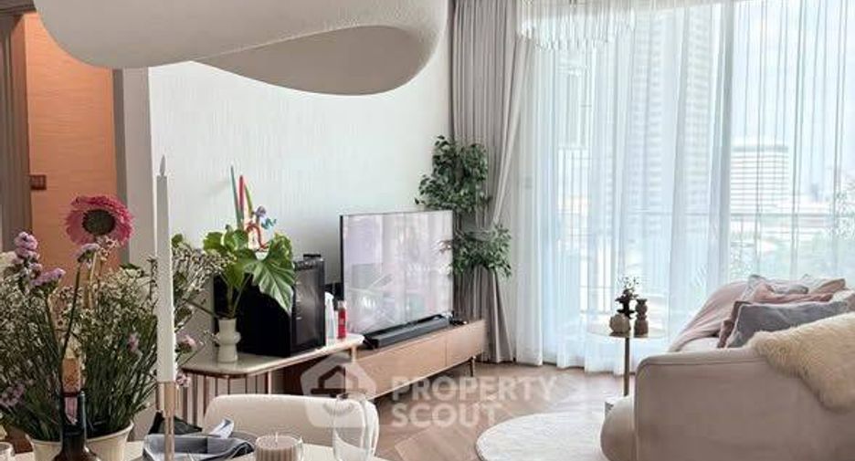 For rent 2 ベッドルーム condo in Watthana, Bangkok