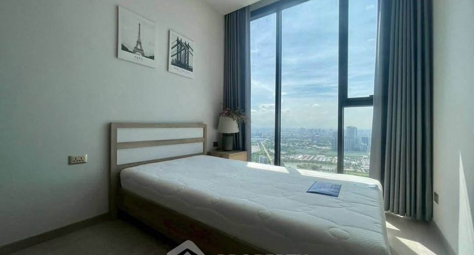 For rent 2 bedrooms condo in Huai Khwang, Bangkok