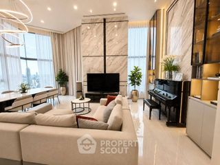 For rent 3 bedrooms condo in Bang Rak, Bangkok