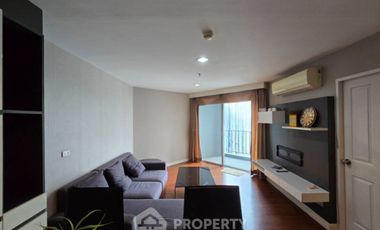 À louer 2 chambres condo à Huai Khwang, Bangkok