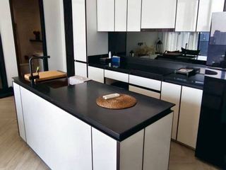 Аренда 2 спальни кондо в Кхлонг Сан, Бангкок