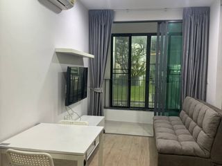Wohnung zur Miete mit 1 Zimmer in Bang Rak, Bangkok