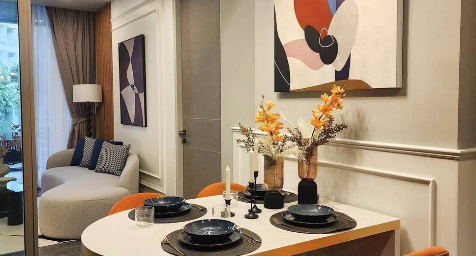 For rent 2 bedrooms condo in Watthana, Bangkok