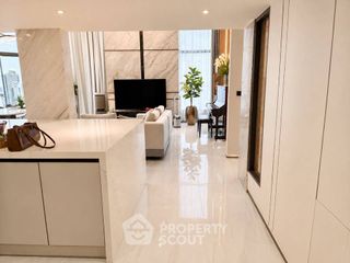 For rent 3 bedrooms condo in Bang Rak, Bangkok