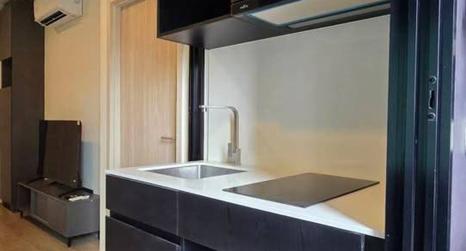 For rent 1 bed condo in Huai Khwang, Bangkok