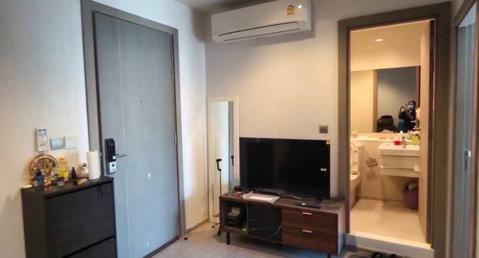 Wohnung zur Miete mit 1 Zimmer in Huai Khwang, Bangkok