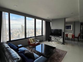 For rent 3 bedrooms condo in Bang Rak, Bangkok