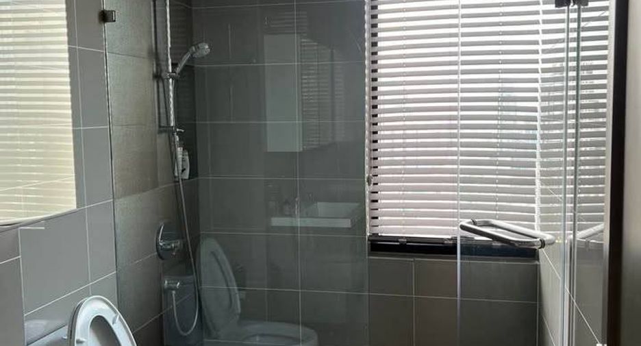Wohnung zur Miete mit 3 Zimmer in Bang Rak, Bangkok