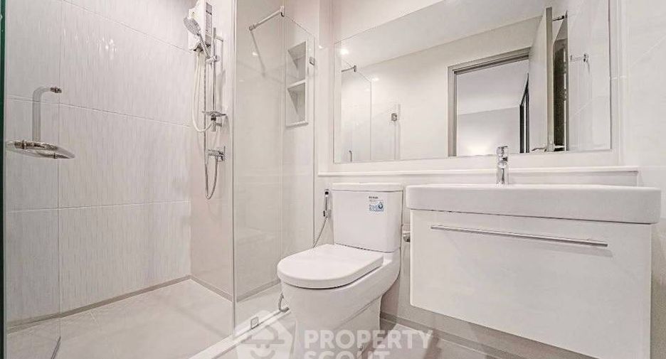 For rent 1 bed condo in Huai Khwang, Bangkok
