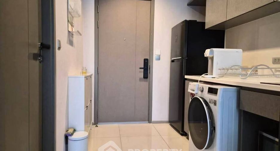 Wohnung zur Miete mit 1 Zimmer in Huai Khwang, Bangkok