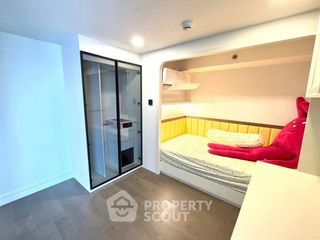 For rent 3 bedrooms condo in Bang Rak, Bangkok