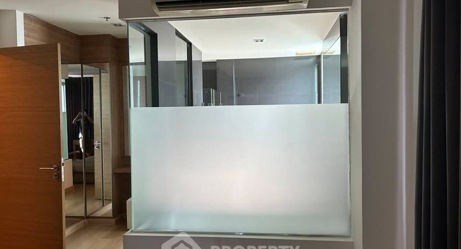 Wohnung zur Miete mit 2 Zimmer in Phra Khanong, Bangkok