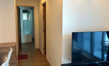 Condo en alquiler de 2 habitaciones en Phra Khanong, Bangkok
