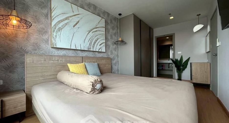 Condo en alquiler de 2 habitaciones en Phra Khanong, Bangkok
