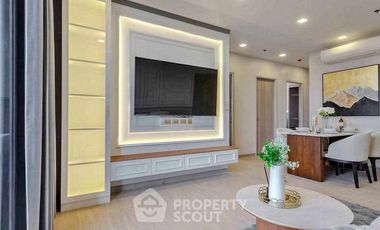 For rent 3 bedrooms condo in Watthana, Bangkok