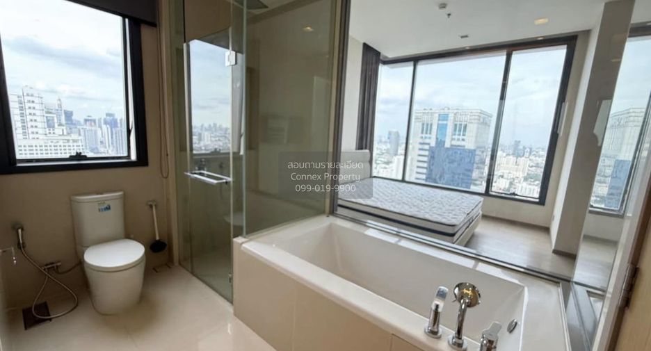 For rent 2 bedrooms condo in Watthana, Bangkok