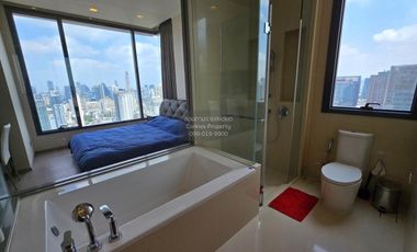 For rent 2 bedrooms condo 
