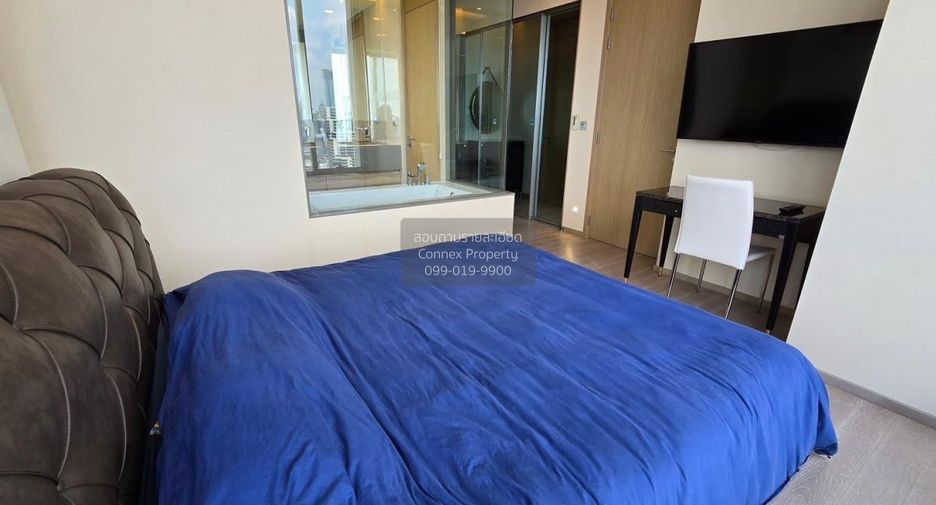 For rent 2 bedrooms condo in Watthana, Bangkok
