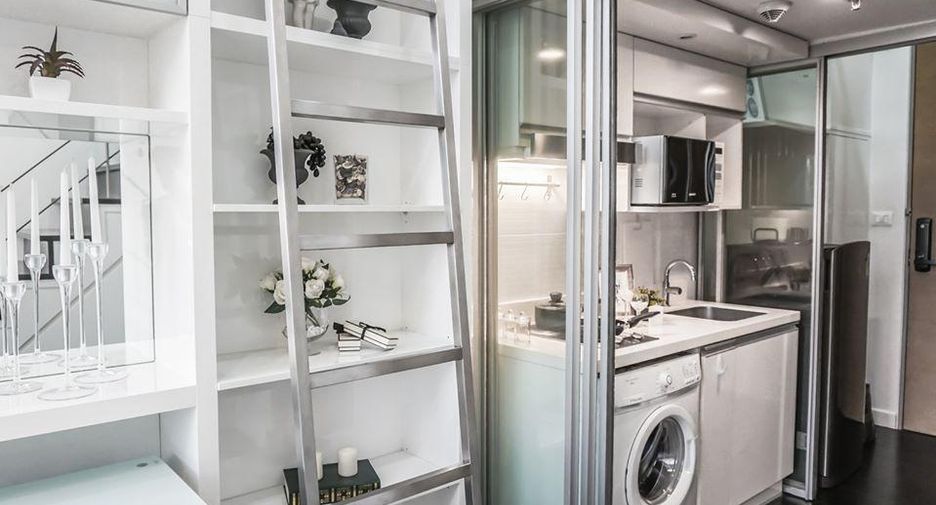 For rent 1 bed condo in Khlong Toei, Bangkok