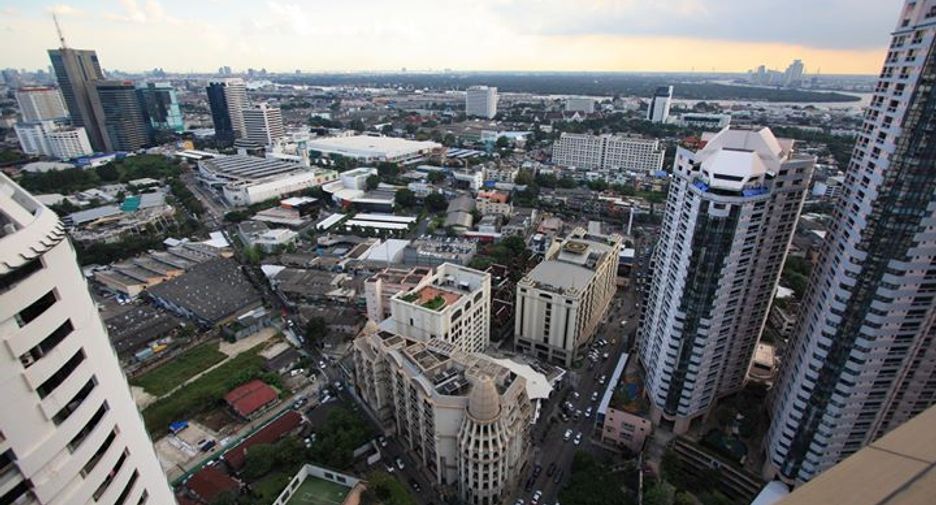 For rent 1 bed condo in Khlong Toei, Bangkok