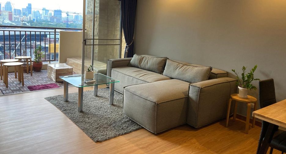 For rent 2 ベッドルーム condo in Khlong Toei, Bangkok