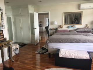 Condo en alquiler de 3 habitaciones en Watthana, Bangkok