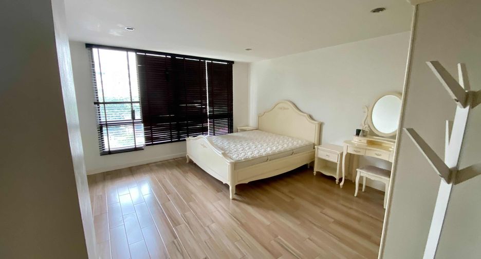 ให้เช่า 2 ห้องนอน คอนโด ใน วัฒนา, กรุงเทพฯ