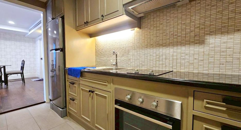 Wohnung zur Miete mit 2 Zimmer in Pathum Wan, Bangkok