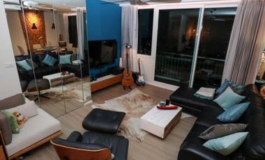 For rent 2 bedrooms condo in Watthana, Bangkok