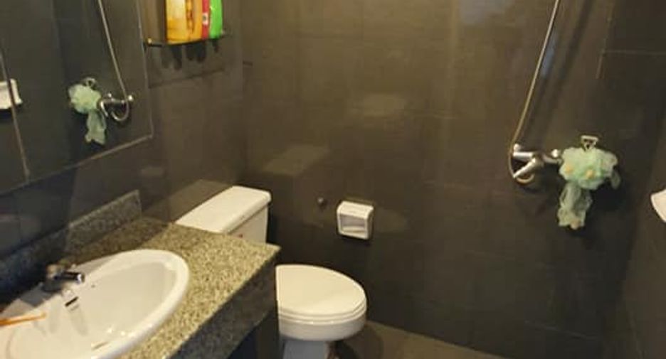 Wohnung zur Miete mit 2 Zimmer in Khlong Toei, Bangkok