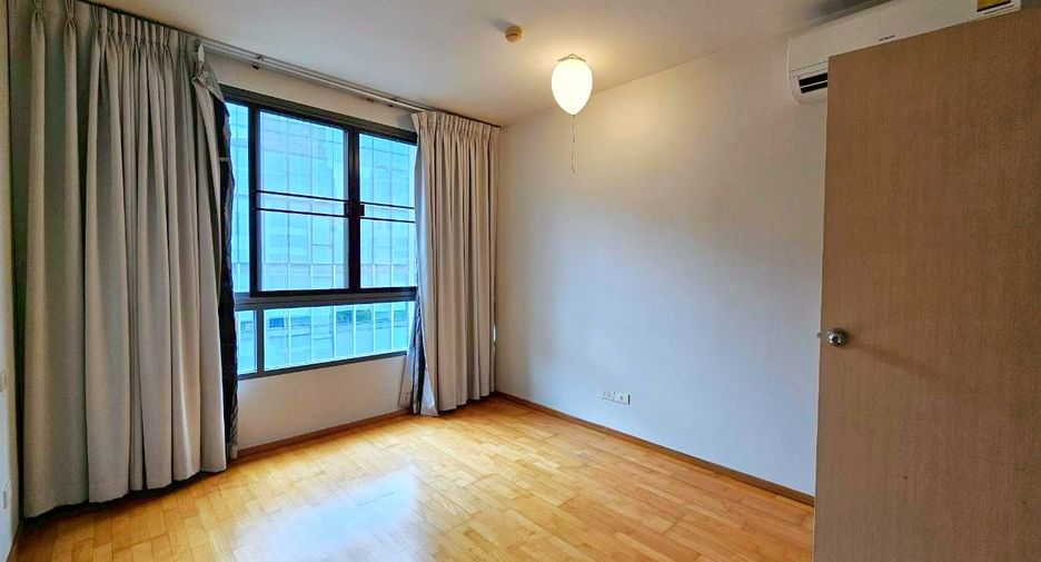 Condo en alquiler de 2 habitaciones en Khlong Toei, Bangkok