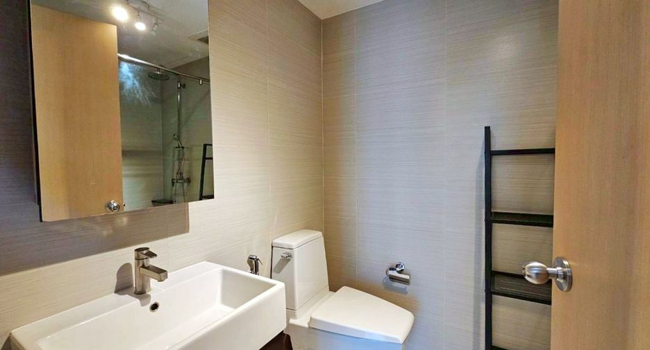 Condo en alquiler de 2 habitaciones en Khlong Toei, Bangkok