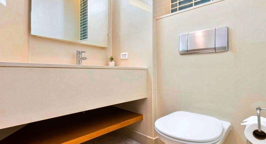 À louer 2 chambres condo à Bang Kho Laem, Bangkok
