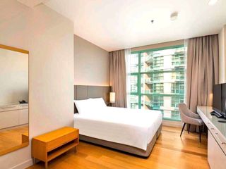 À louer 3 chambres condo à Bang Kho Laem, Bangkok