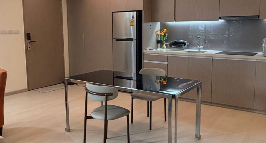 Condo en alquiler de 1 habitaciones en Khlong Toei, Bangkok
