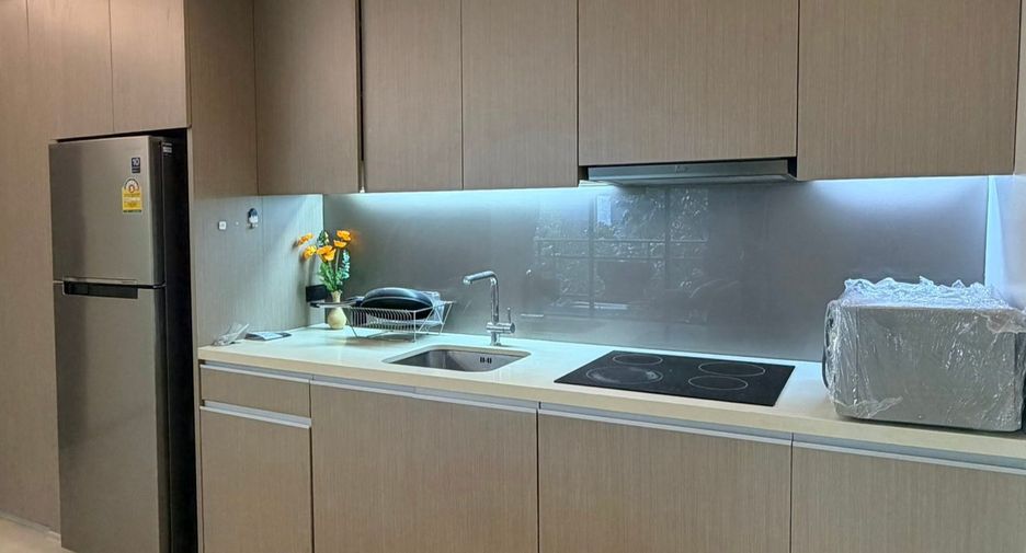 Condo en alquiler de 1 habitaciones en Khlong Toei, Bangkok