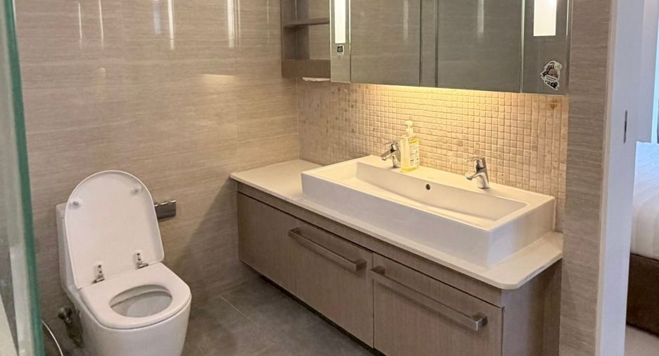 Condo en alquiler de 1 habitaciones en Khlong Toei, Bangkok
