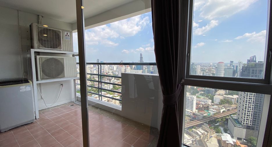 À louer 1 chambre condo à Khlong Toei, Bangkok