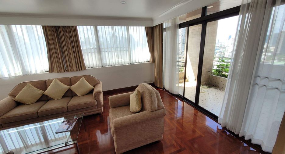 À louer 3 chambres condo à Khlong Toei, Bangkok