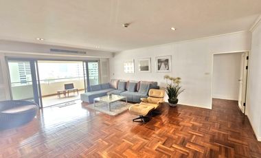 For rent 3 bedrooms condo in Watthana, Bangkok