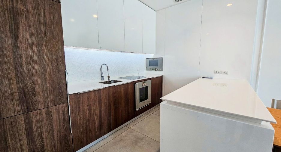 For rent 1 Beds condo in Pathum Wan, Bangkok