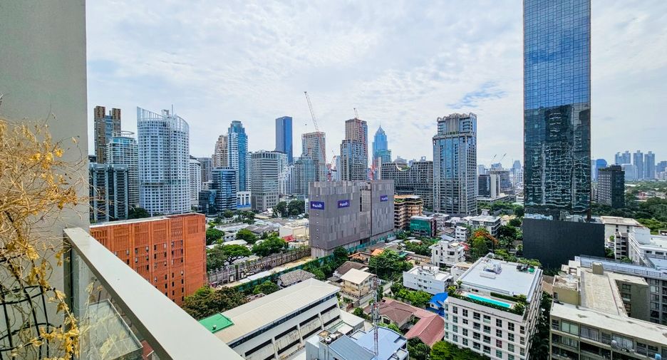 For rent 1 Beds condo in Pathum Wan, Bangkok