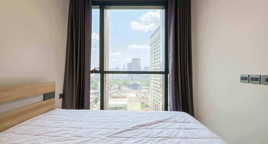 Condo en alquiler de 2 habitaciones en Pathum Wan, Bangkok