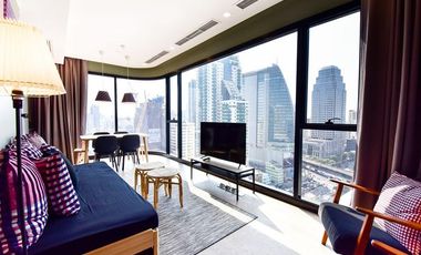 Condo en alquiler y en venta de 2 habitaciones en Khlong Toei, Bangkok