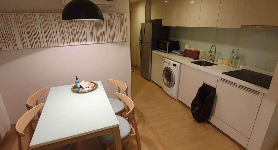 Wohnung zur Miete mit 2 Zimmer in Khlong Toei, Bangkok
