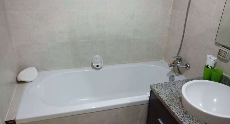 Wohnung zur Miete mit 2 Zimmer in Khlong Toei, Bangkok
