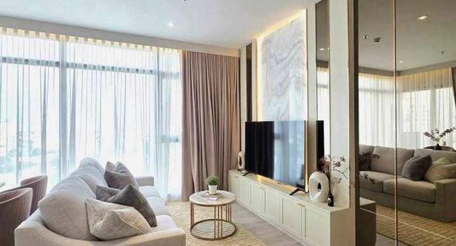 For rent 2 bedrooms condo in Watthana, Bangkok