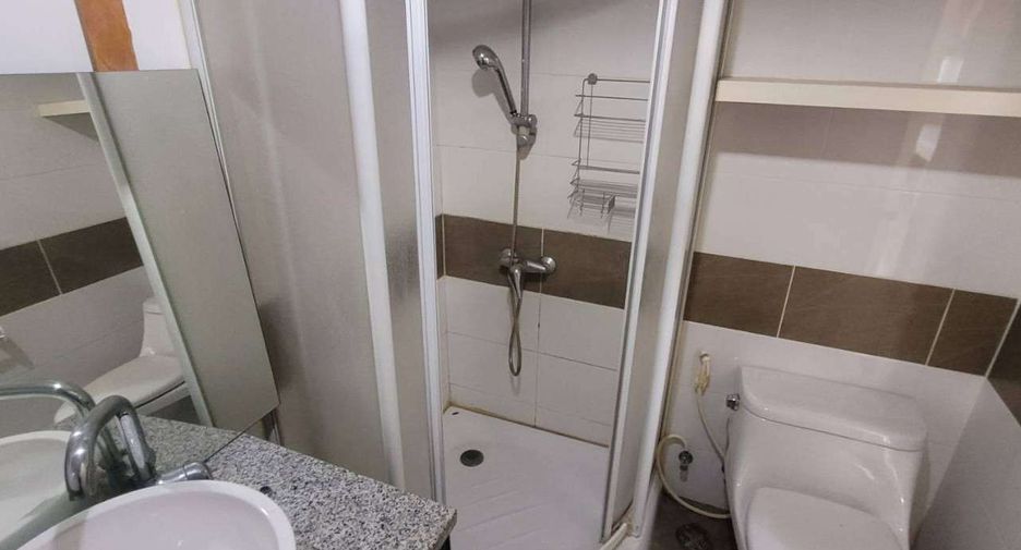 Wohnung zur Miete mit 2 Zimmer in Khlong Toei, Bangkok